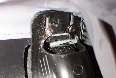 Odvrtaná hlava nýtu